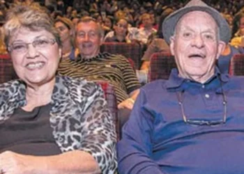 Silvio Luiz e a cantora Márcia, com quem foi casado desde 1969 — Foto: Reprodução/X - Todos os direitos: © Revista Quem