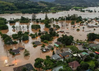 Ministério, da Saúde, pasta, profissionais, medicamentos, insumos, Rio Grande do Sul, temporais, população, gestores, técnicos, estratégias, ações, recuperação;